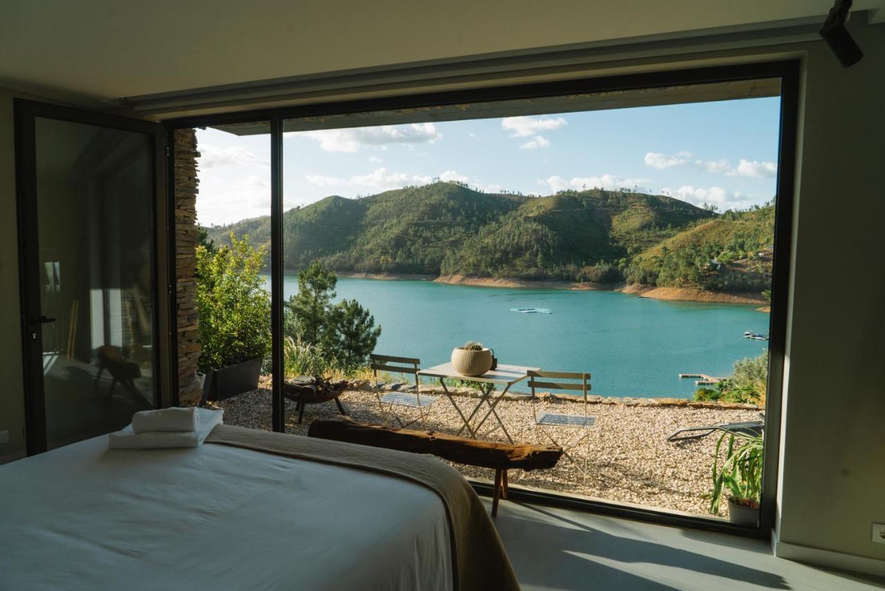ヴィーラ・デ・レイ Zab Living Bed & Breakfast エクステリア 写真