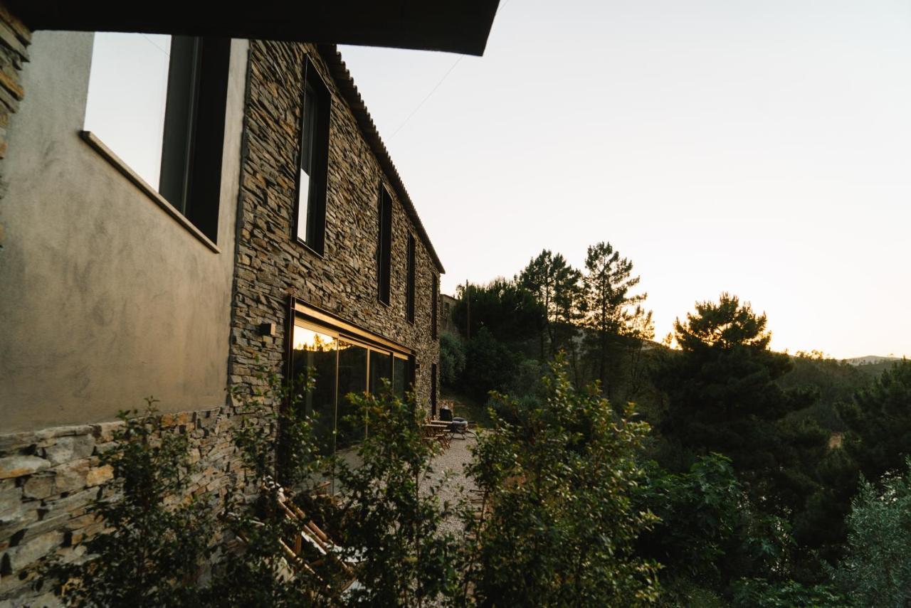 ヴィーラ・デ・レイ Zab Living Bed & Breakfast エクステリア 写真