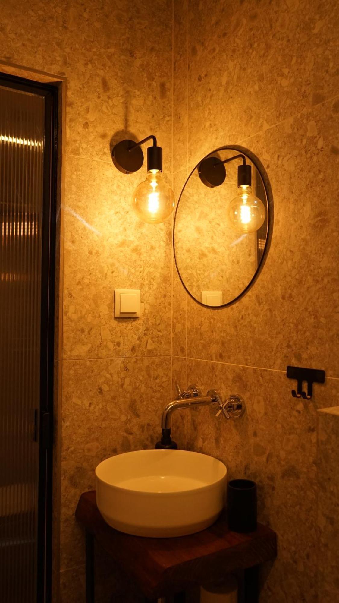 ヴィーラ・デ・レイ Zab Living Bed & Breakfast エクステリア 写真
